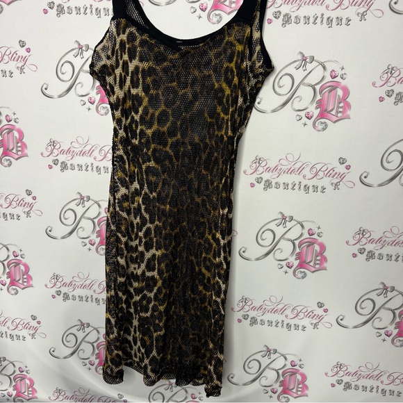Cheetah print fishnet dress with silver metal clasp straps stretchy one size - Picture 3 of 10